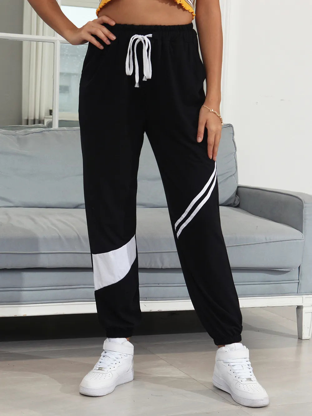 Women's Black Contrast Drawstring Joggers | Pockets, Poly-Cotton