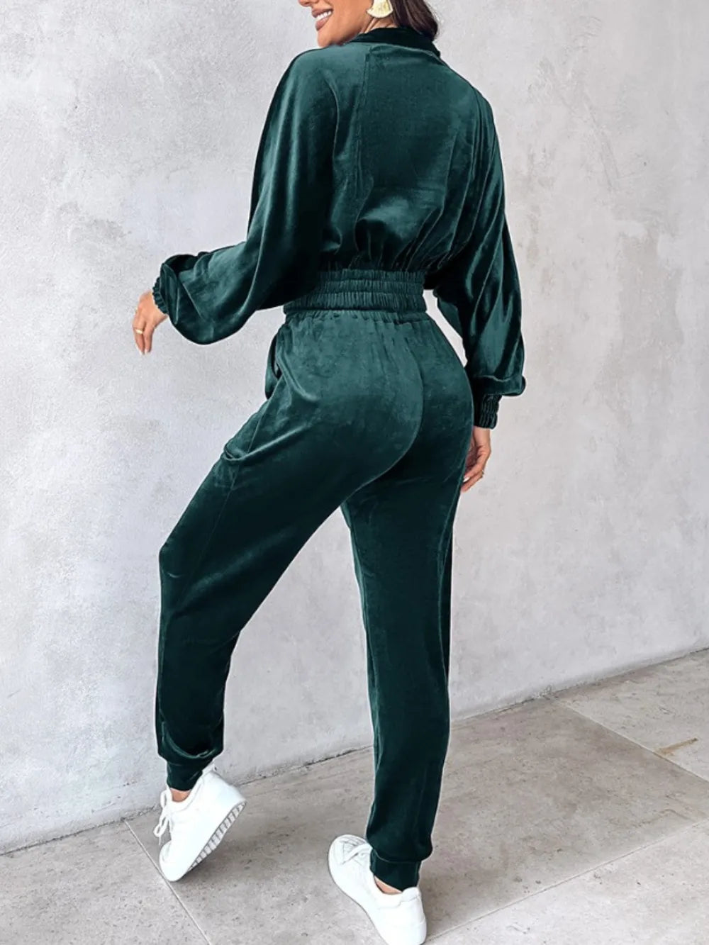 Zip Up Long Sleeve Cropped Top and Joggers Set - Black
