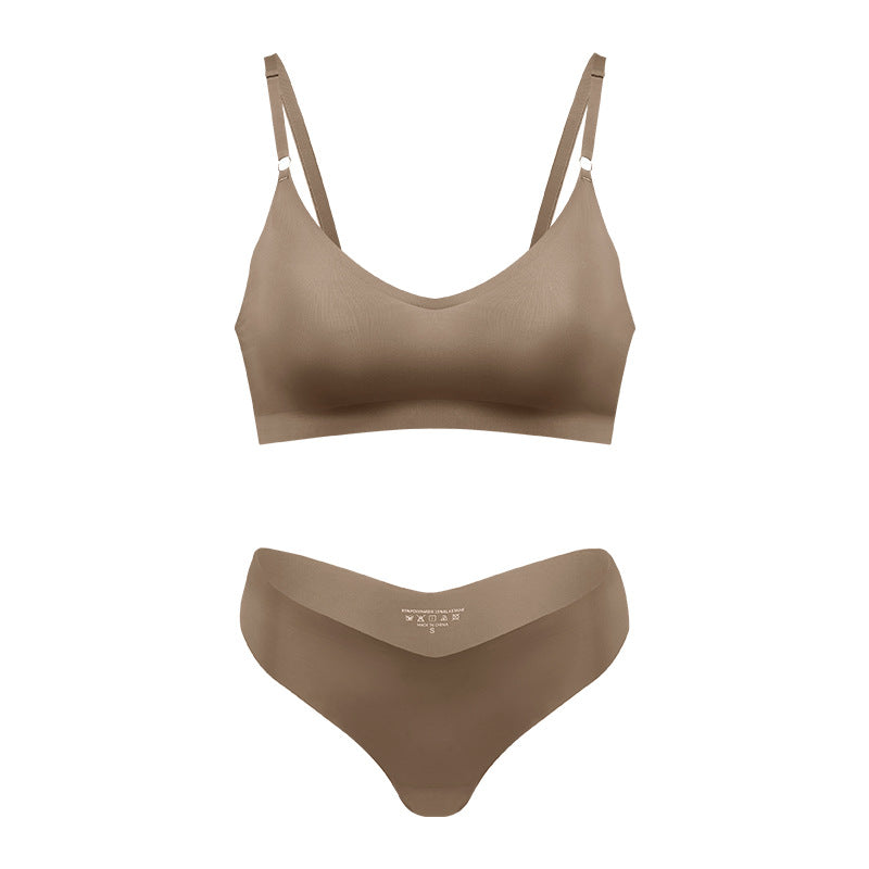 Women's Plus Size Seamless Wireless Bra & Brief Set | 10 Colors
