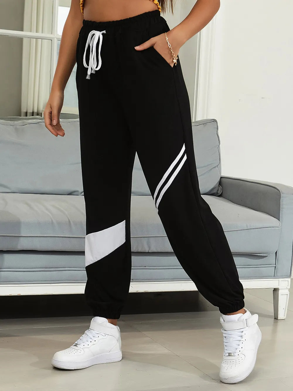 Women's Black Contrast Drawstring Joggers | Pockets, Poly-Cotton